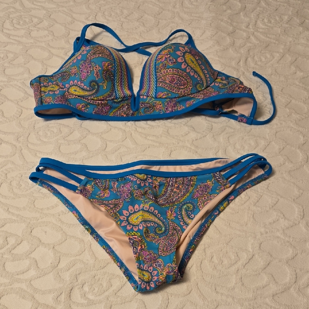 Shade & Shore Multicolor Paisley Bikini